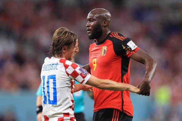 开云线上入口-把正剧演成喜剧的憨憨，卢卡库诠释足球以快乐为本